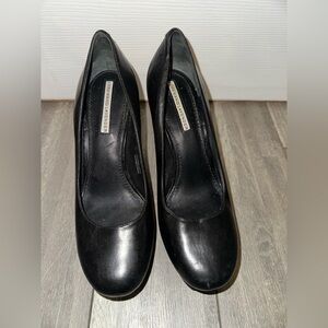 Vera Wang Lavender Black Platform Pumps